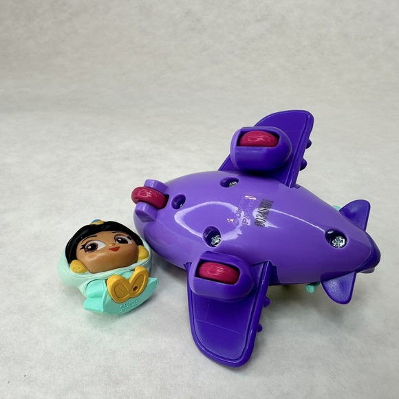 Disney Doorables JASMINE Lets Go Car Princess Aladdin Genie NEW but Opened RARE - Picture 8 of 11